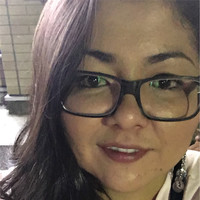 Thais Tomioka