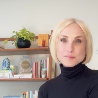 Amanda Sheehan