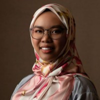 Tri Rahayu Qistina Rojis