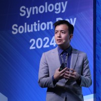 Russell Chen