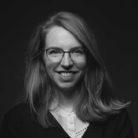 Iris P.