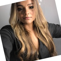 Yasmin Santarelli