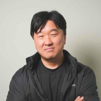 Sukbum Hong