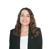 Ayşenur Şahi̇ner