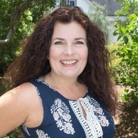 Sara Crawford, Gri, Srs, Abr, Rene