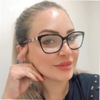 Flávia Crespi
