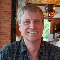 Bruce Lyons