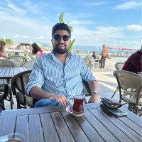 İkram Tas