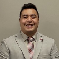 Henry Llamas Iv