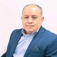 Moisés Brindis Almazan