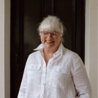 Geraldine Tosh