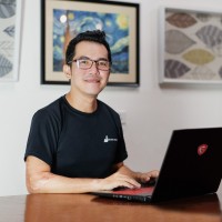 Dennis Ohashi