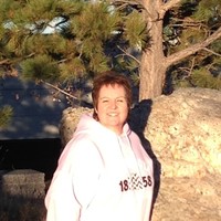 Tina Naillon