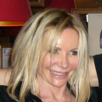 Dolores DESAUTEZ