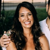 Tera Roeker Van As