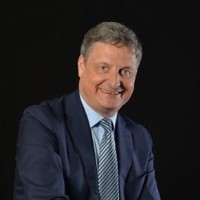 Michael Hofmann