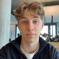 Nils U.