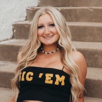 Chloe Tompkins