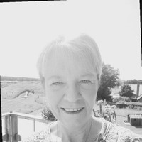 Marianne M Hansen