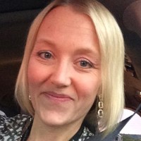 Rebecca Deziel, Flmi