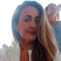 Anna Paula Marques