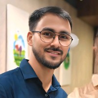 Dipesh Bhatt