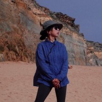 Yan Lun Liu