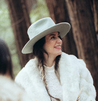 Sandra James