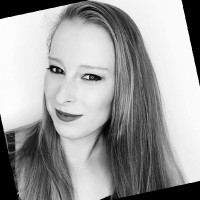 Eszter Kovács-Jánosi