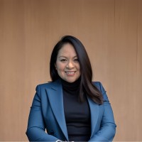 Jacqueline Izurieta, Crm