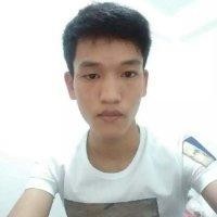 李成坚