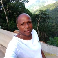 Carlos Cruz