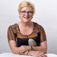 Elizabeth Davis CFRE, FFIA