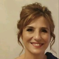 Ana María Ezkerra Fernández