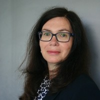 Nicole Staude