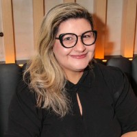 Daliane Poças, Aai
