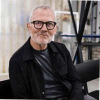 Simon van Esch