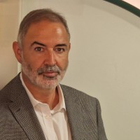 Francisco J . Ribera