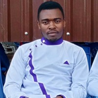 Esborn Mogare