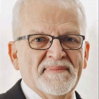 Larry Schneider