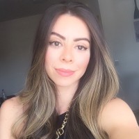 Fabíola Dias