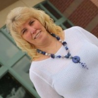 Peggy Radez