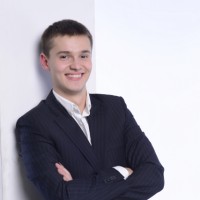 Nicolas T.