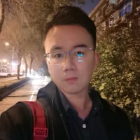 万超群