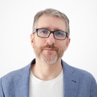 Óscar Longares Pérez