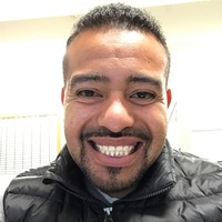 Roberto Flores