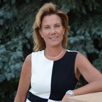 Ellen Hamilton