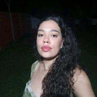 Maria Clara Oliveira