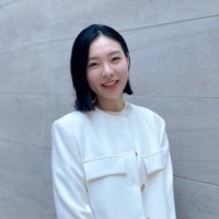 Yoojin Lee