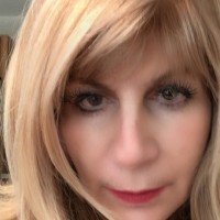 Lorraine Pszczola